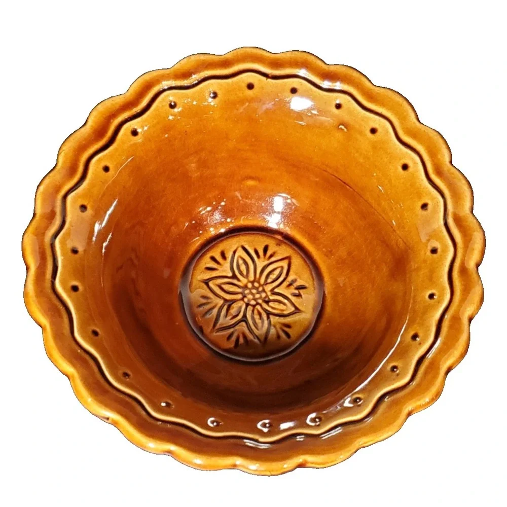 Vintage California USA pottery #D913 cereal bowl, brown, flower, 6